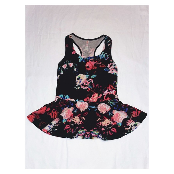 Bright floral top - Picture 1 of 5